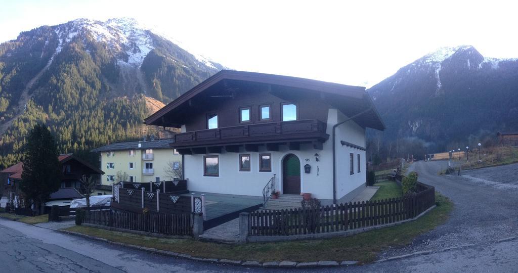 Landhaus Vier Jahreszeiten 크리믈 객실 사진